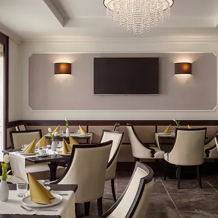 Boutique Saxonia ホテル 4*